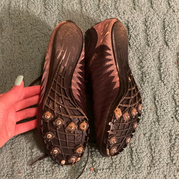 New Balance track spikes - Picture 2 of 3
